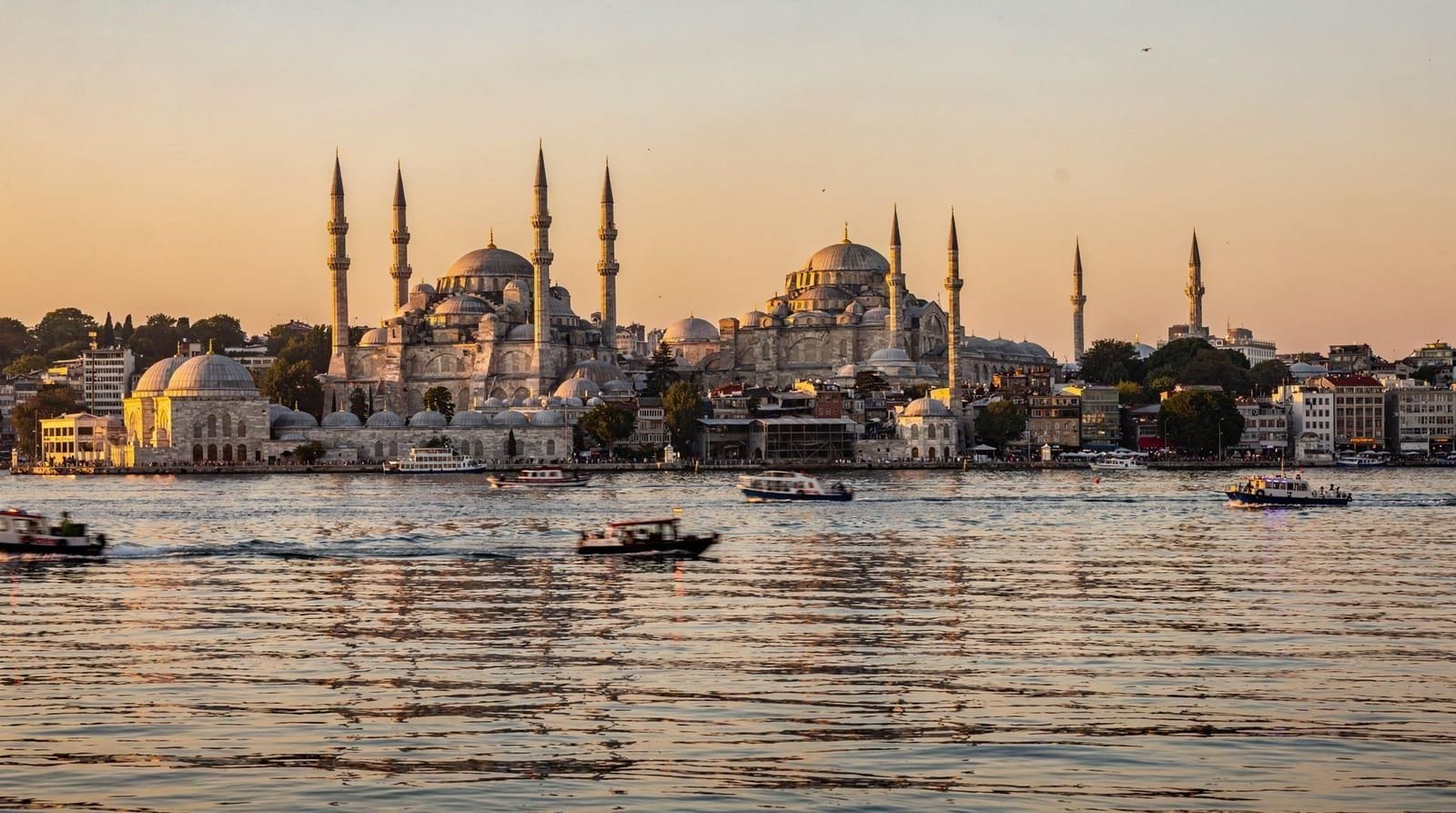 Chora Church guide — the finest Byzantine mosaics in Istanbul — Chora Church (Kariye Camii) guide: visiting tips, the Byzantine mosaics, the Ana