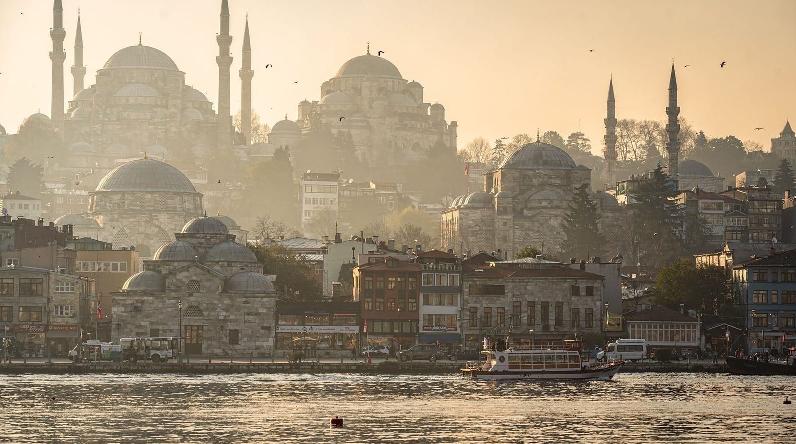 Istanbul stopover guide — what to do with 12, 24, or 48 hours — Making the most of an Istanbul layover or short stopover: the best 12-hour, 24-h