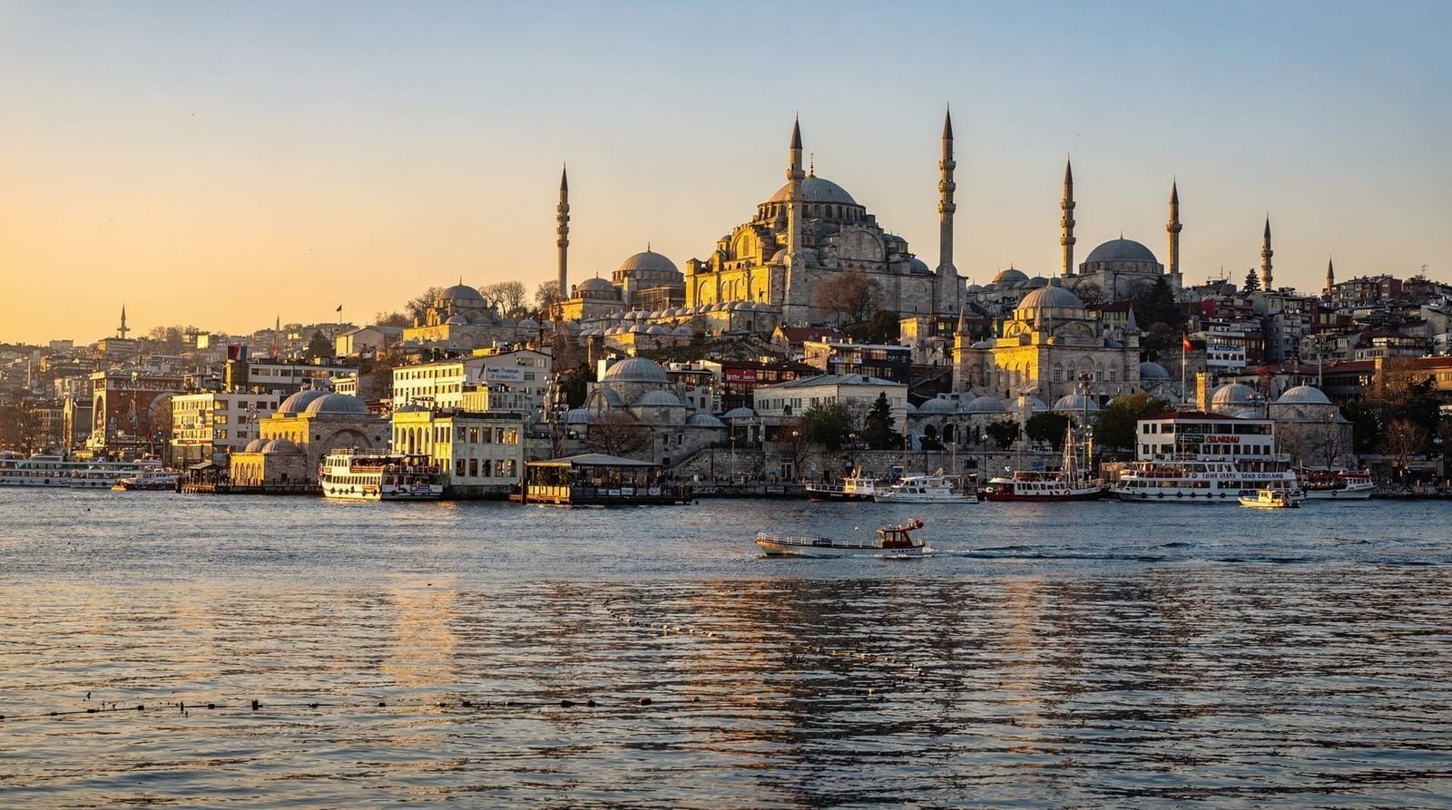 What to buy in Istanbul — the honest souvenir guide — Honest guide to Istanbul souvenirs — what's worth buying, what's mass-produced t