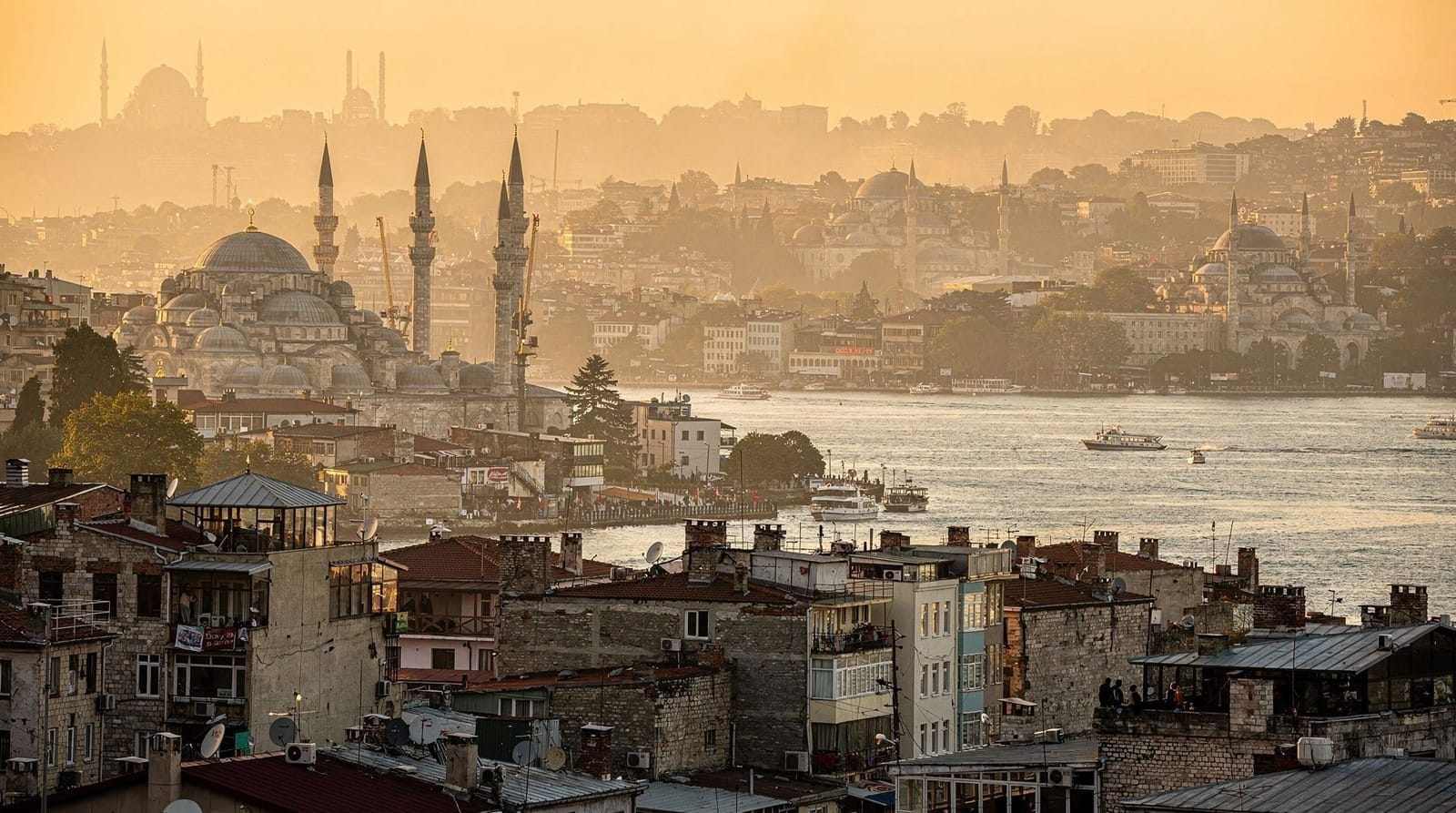 What to skip in Istanbul — Honest guide to the overrated, overpriced, and time-wasting Istanbul experiences