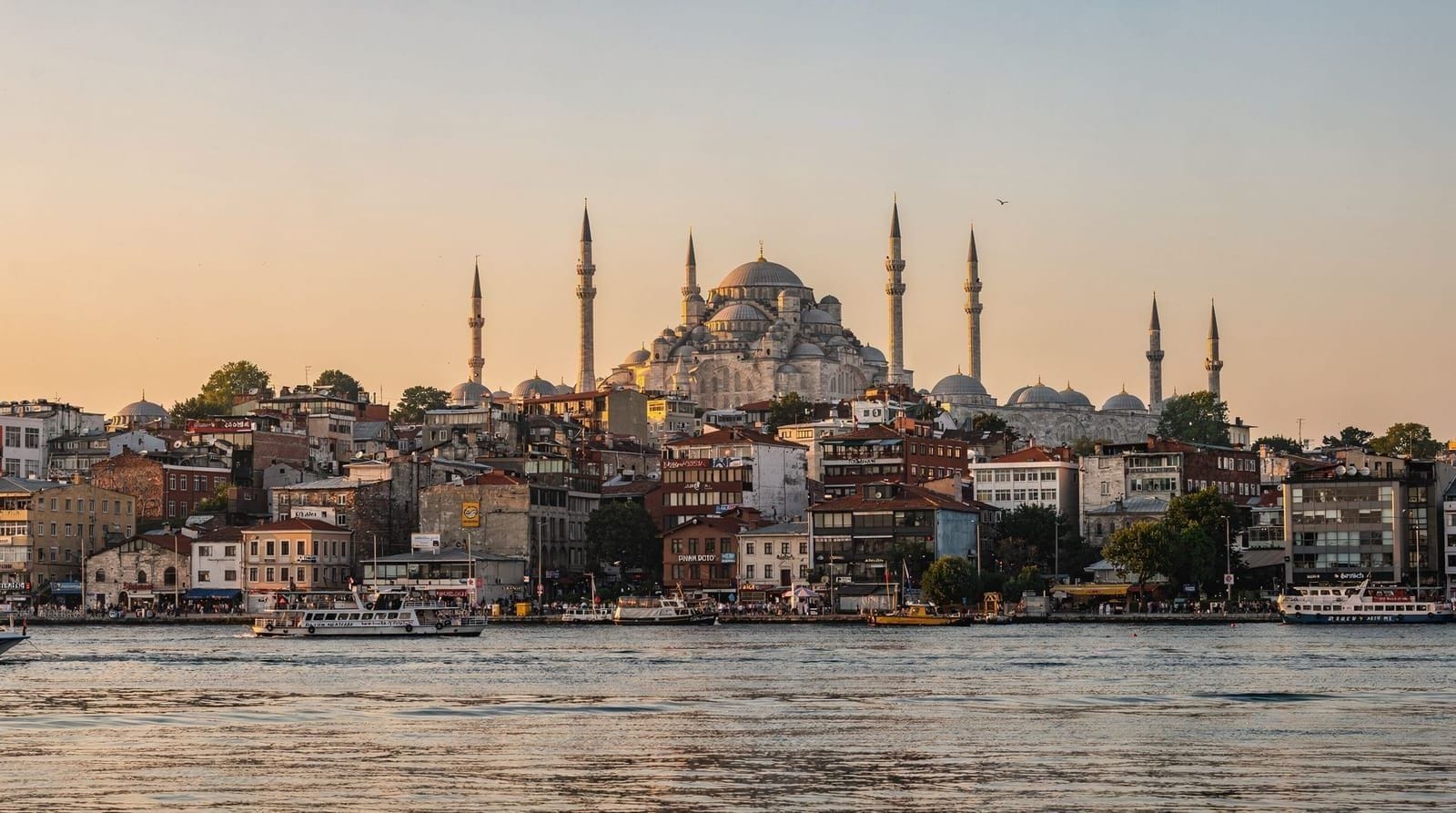Where to eat in Istanbul — honest restaurant guide by neighbourhood — Where to actually eat in Istanbul in 2026 — neighbourhood-by-neighbourhood break